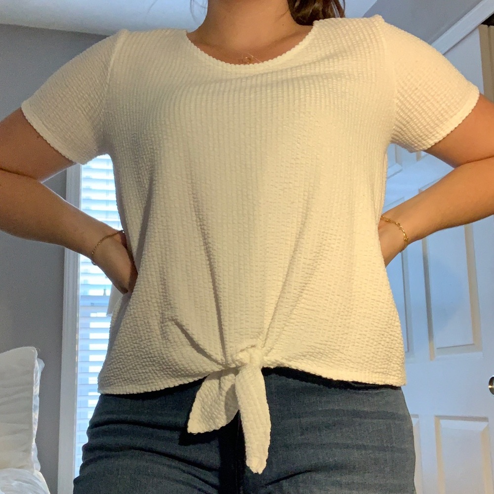 NWT!! White Textured Tie Front Blouse